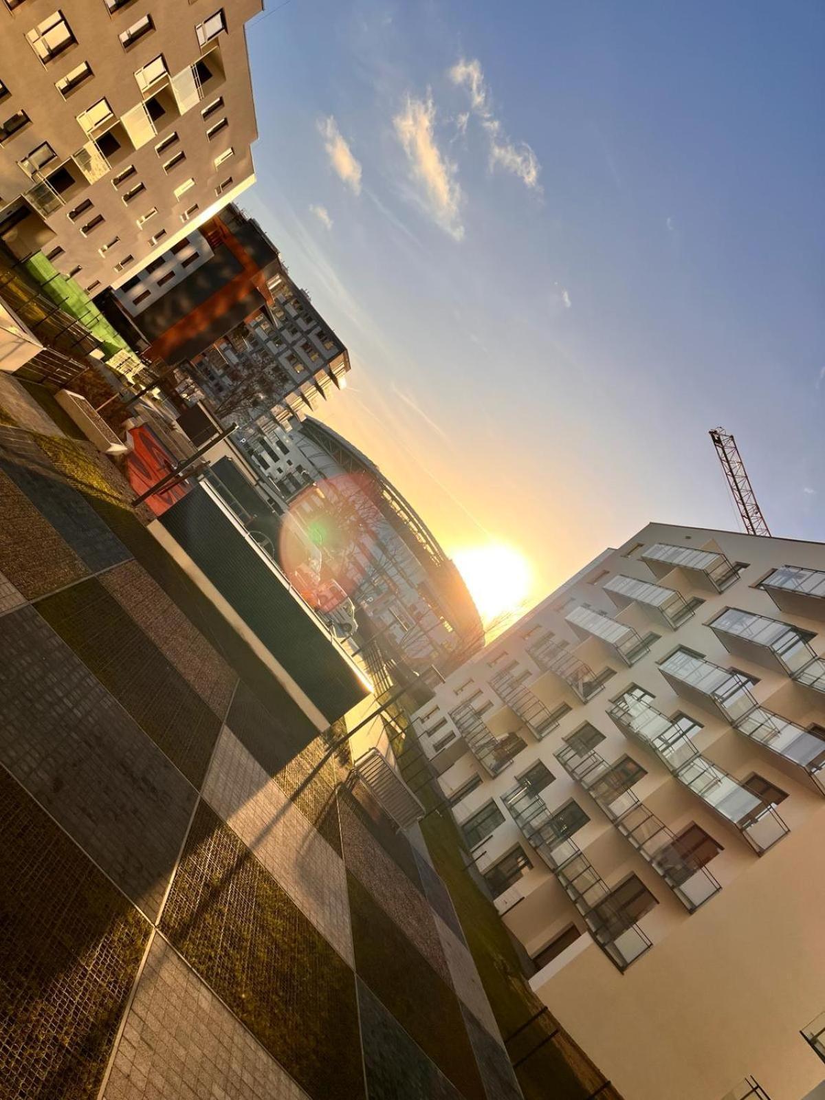 Apartament Z Widokiem Na Stadion Styl Industrialny Jedyny Taki Check In 24 H Poznan Exterior photo